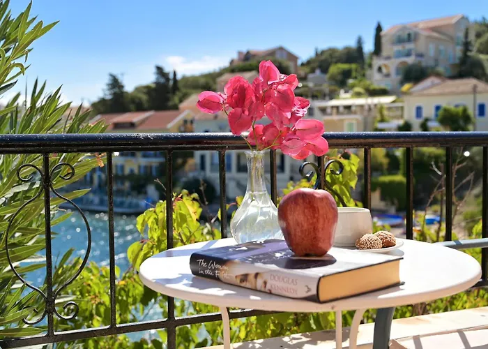 Villa Ireni Waterfont