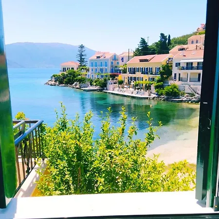 Villa Ireni Waterfont Fiskardo Exterior photo